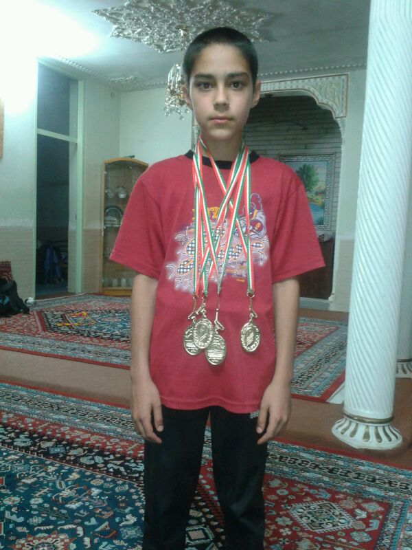 عرفان احراری (ایوب)